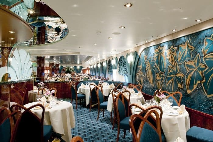 MSC Cruises MSC Magnifica Le'Edera Restaurant 2.jpg